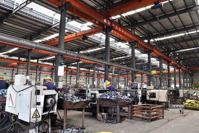 安宁网架锥头车间