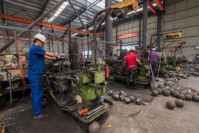 安宁网架配件车间